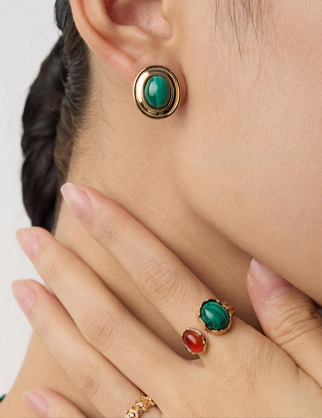 S925 Sterling Silver Malachite Stud Earrings | Vintage Round Natural Gemstone Earrings
