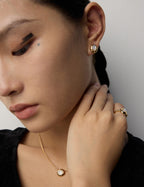 S925 Sterling Silver Mother of Pearl Oval Stud Earrings | Vintage Gold Retro Earrings