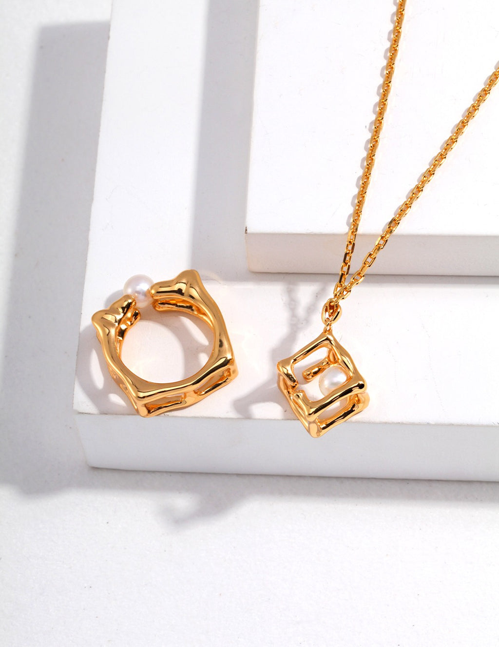 S925 Sterling Silver Geometric Cube Natural Pearl Pendant Necklace